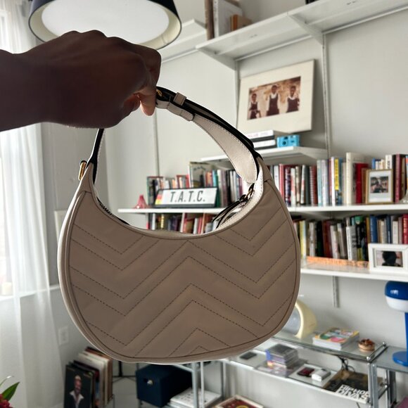 AUTHENTIC Gucci Mini GG Marmont Half Moon Bag White Calf Leather Satchel - Picture 3 of 8